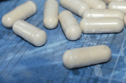 Anna mua viên nang NexaSlim theo lời khuyên của một người bạn